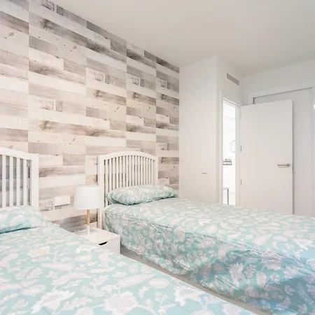 Blue Infinity Luxury By Ghr Apartment